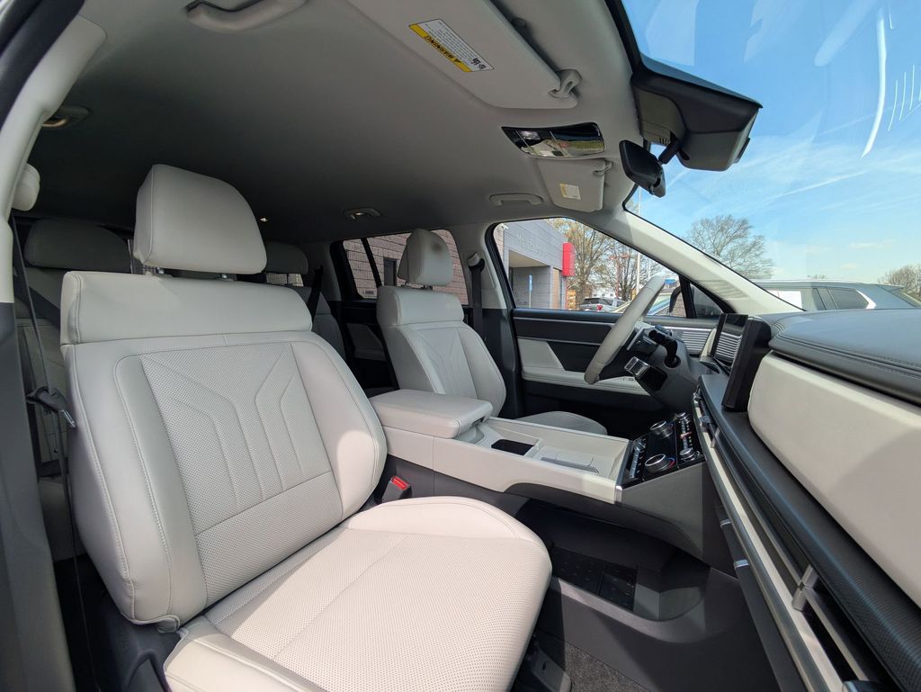 Thumbnail: 2025 Hyundai Santa Fe - 29