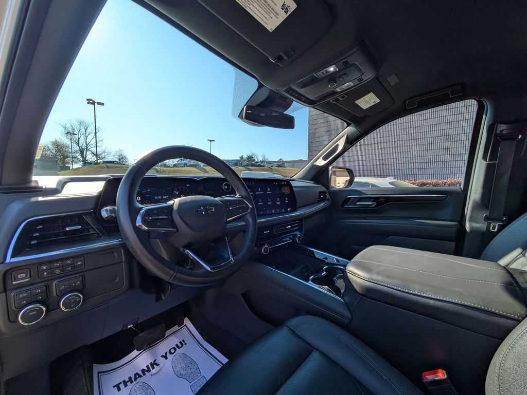 Thumbnail: 2025 Chevrolet Tahoe - 15