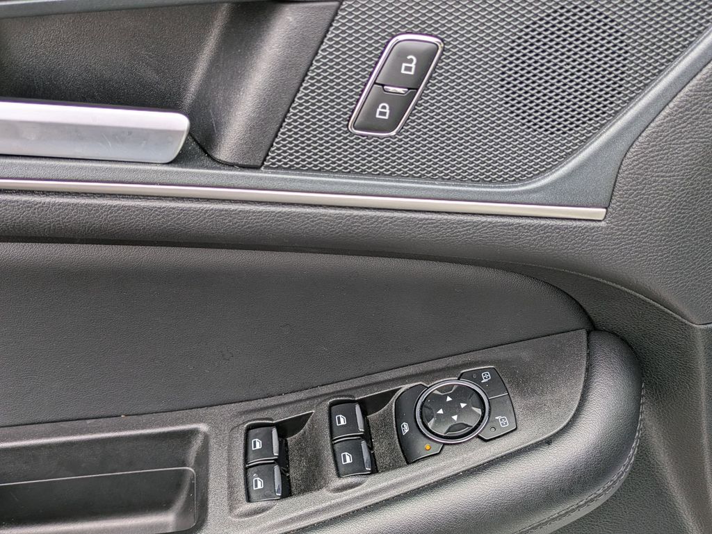 Thumbnail: 2024 Ford Edge - 10