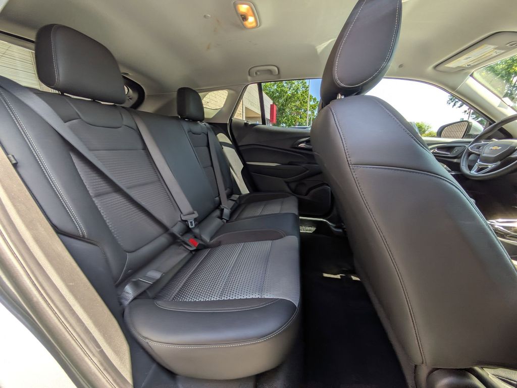 Thumbnail: 2025 Chevrolet Trax - 29