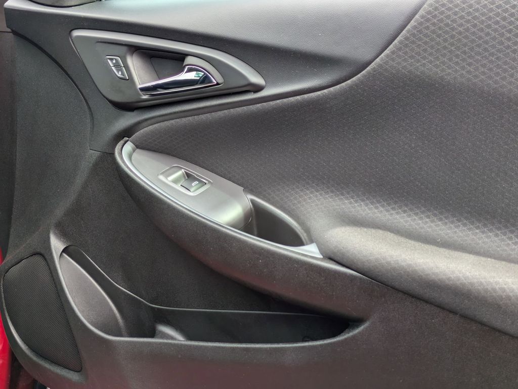 Thumbnail: 2024 Chevrolet Malibu - 32