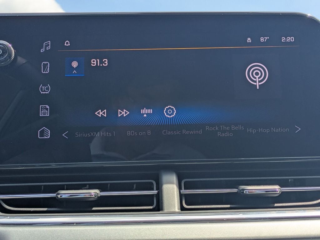 Thumbnail: 2025 Chevrolet Trax - 20