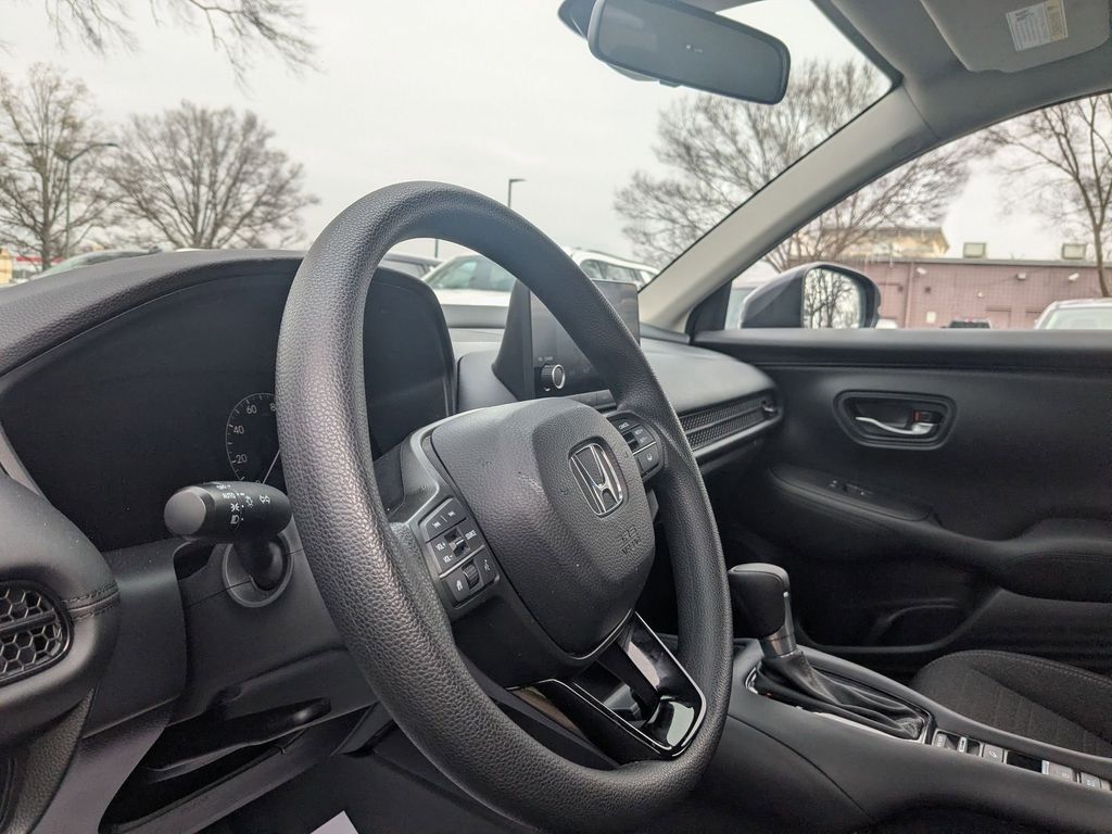 Thumbnail: 2025 Honda HR-V - 11