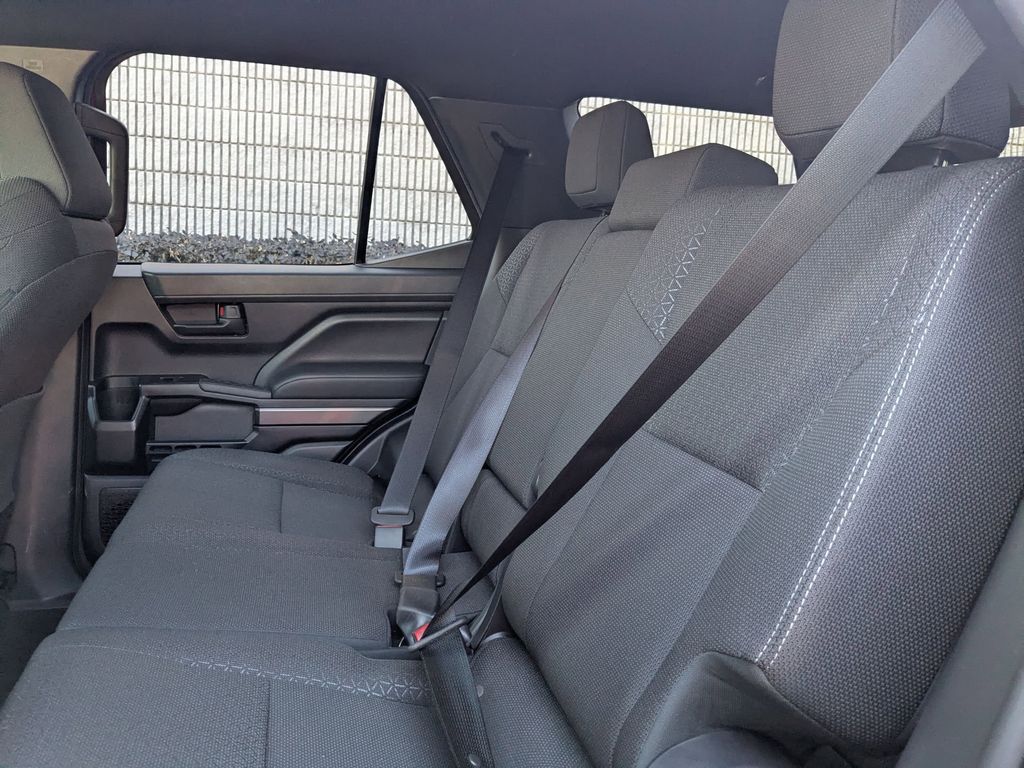 Thumbnail: 2025 Toyota 4Runner - 25