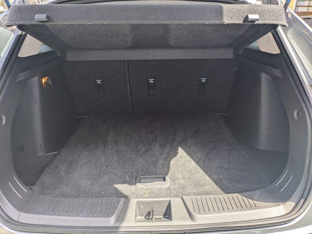 Thumbnail: 2025 Chevrolet Trax - 27