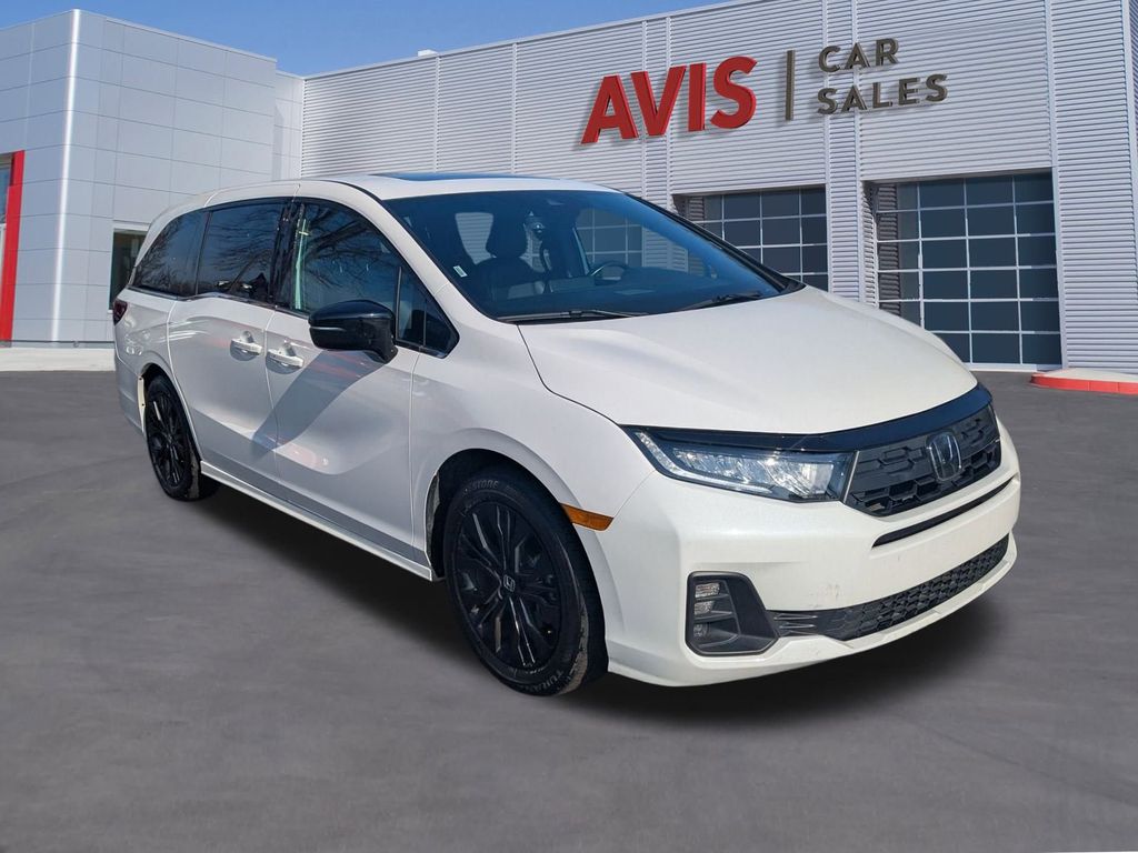 Thumbnail: 2025 Honda Odyssey - 3