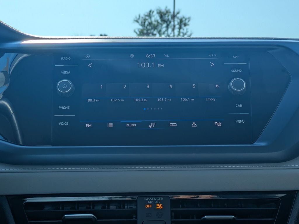 Thumbnail: 2024 Volkswagen Taos - 19