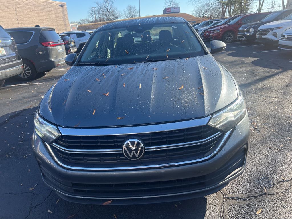 Thumbnail: 2024 Volkswagen Jetta - 8