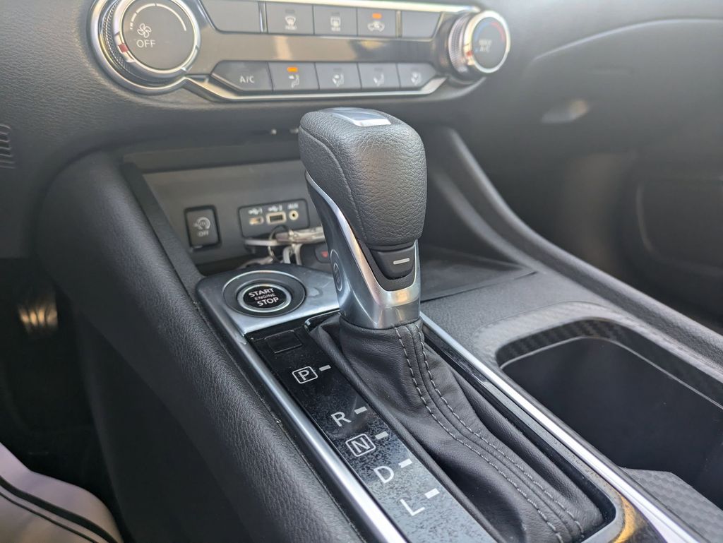 Thumbnail: 2024 Nissan Sentra - 17