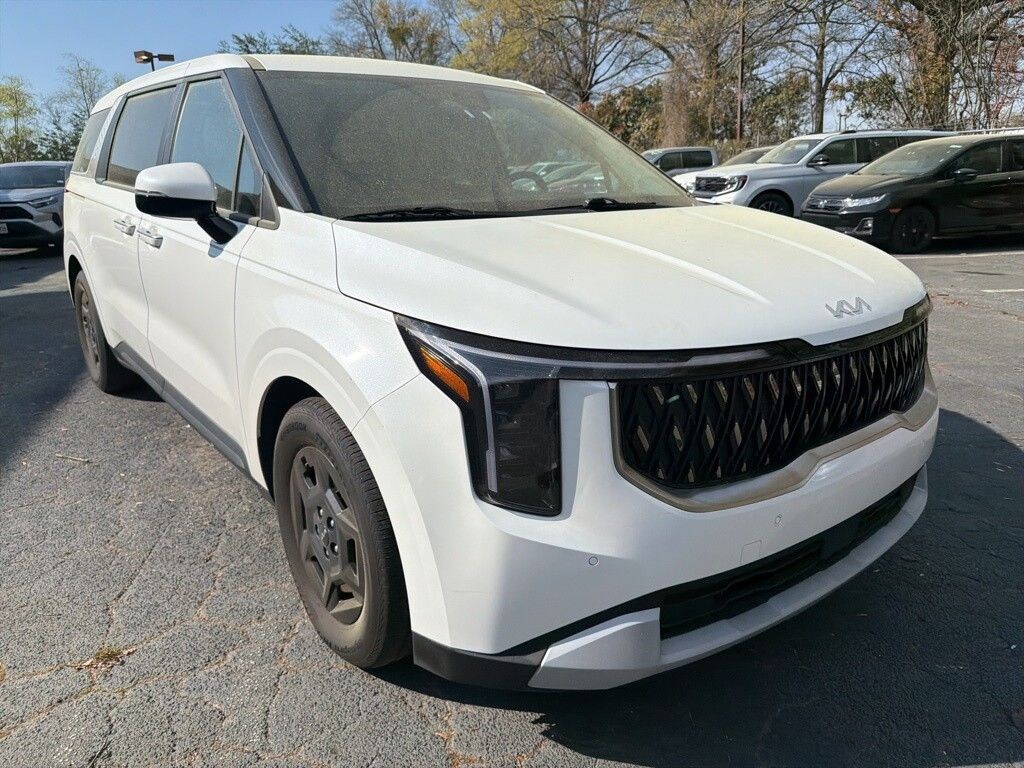 Certified 2025 Kia Carnival Van Passenger Van