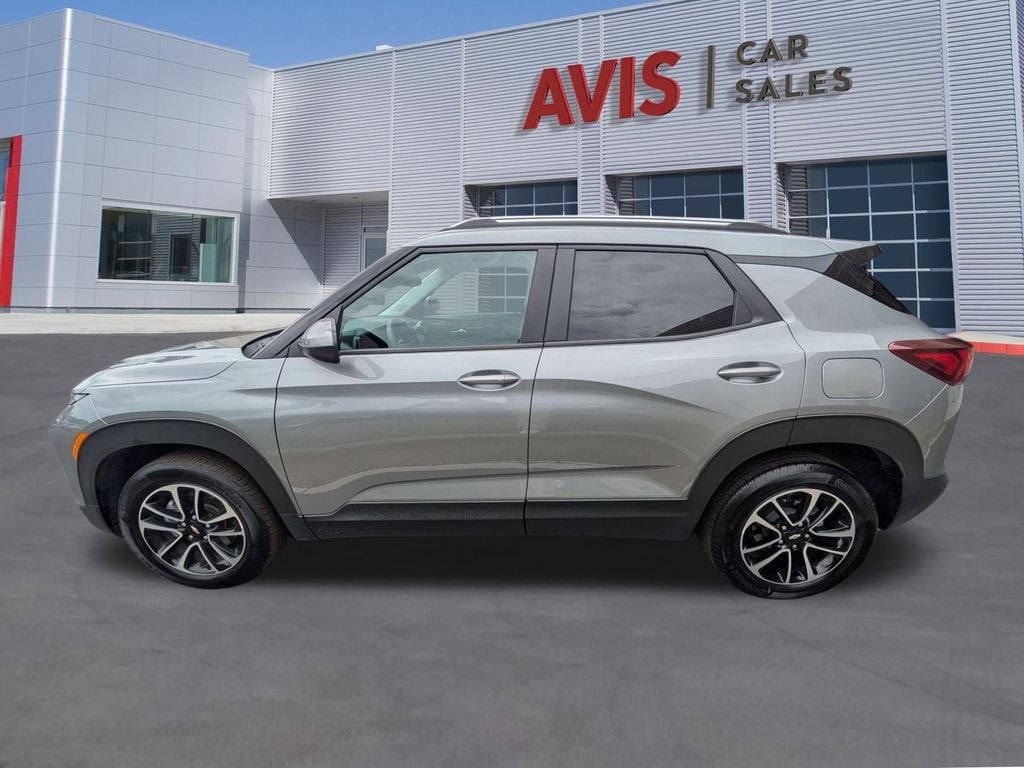 Thumbnail: 2025 Chevrolet TrailBlazer - 10