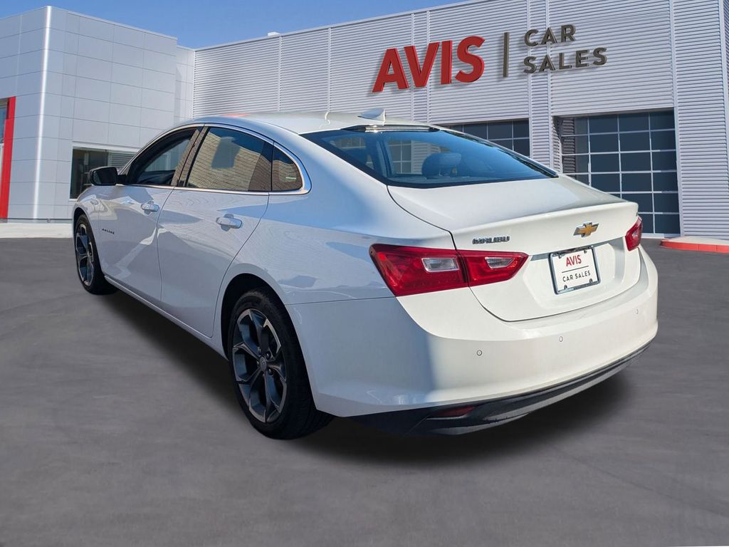 Thumbnail: 2024 Chevrolet Malibu - 9