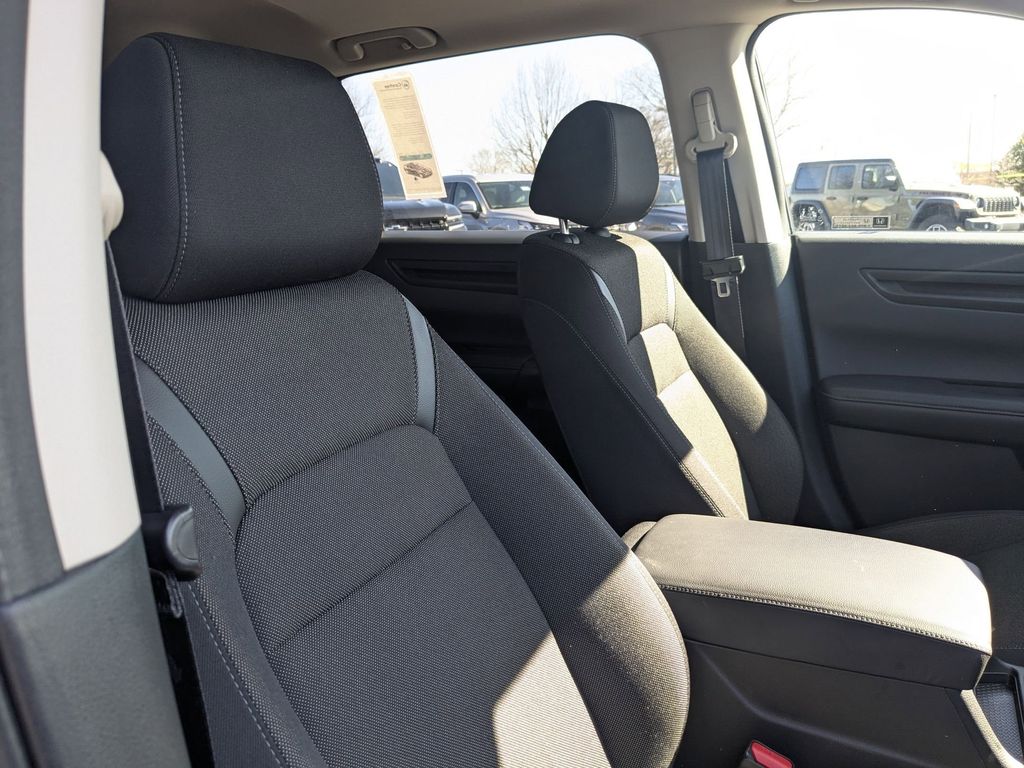 Thumbnail: 2025 Honda CR-V - 31