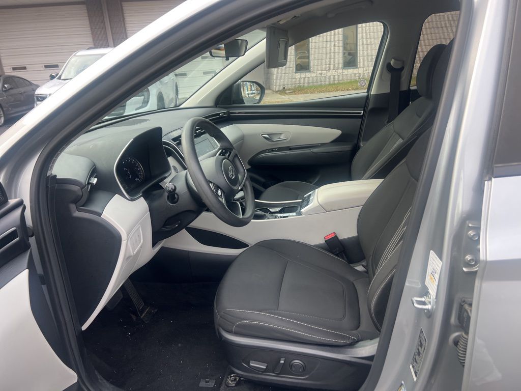 Thumbnail: 2024 Hyundai Tucson - 10