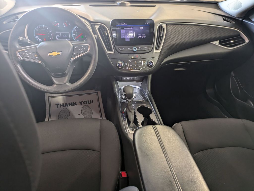 Thumbnail: 2023 Chevrolet Malibu - 23
