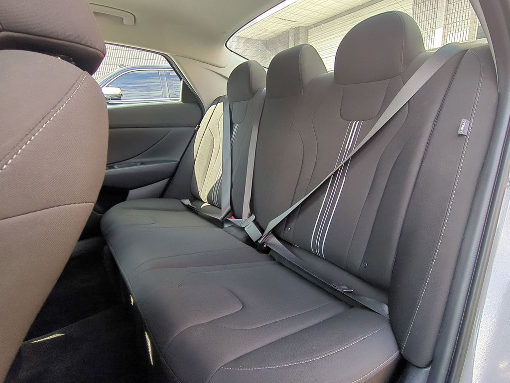 Thumbnail: 2024 Hyundai Elantra - 28