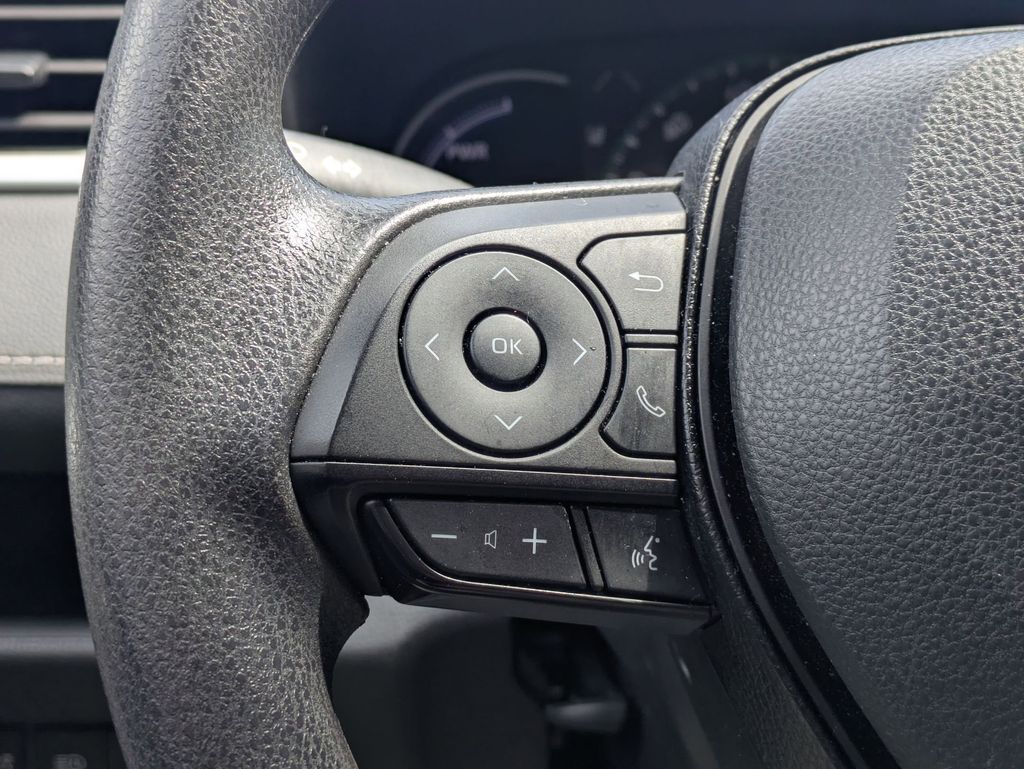 Thumbnail: 2025 Toyota RAV4 - 24