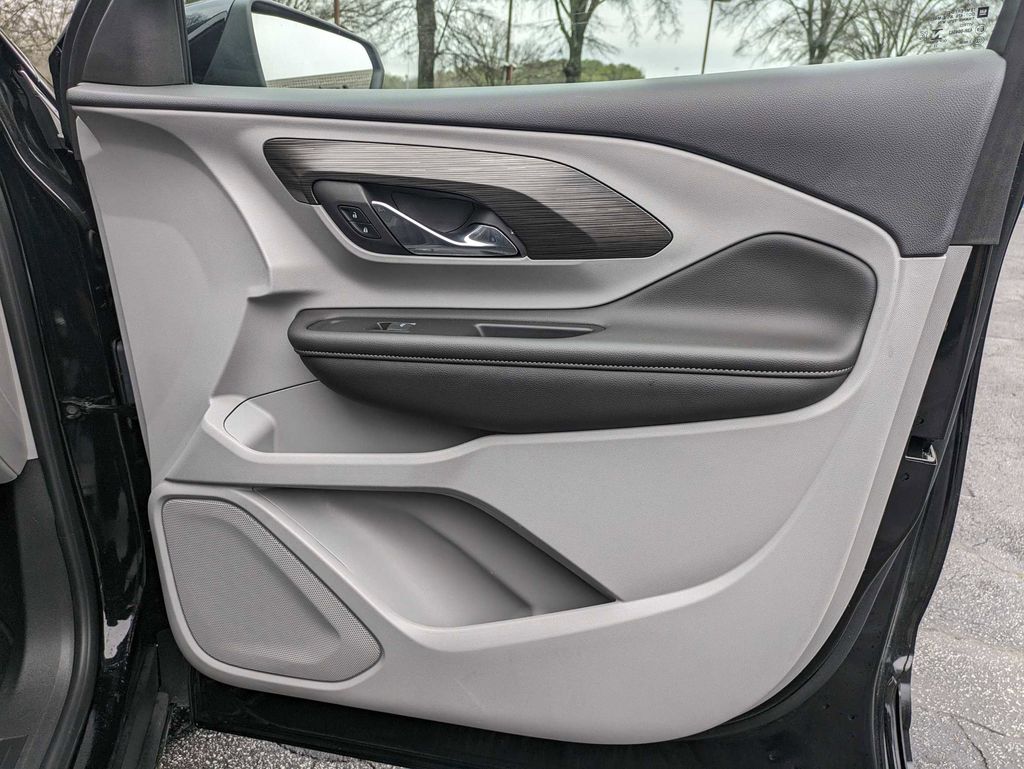 Thumbnail: 2023 GMC Terrain - 29