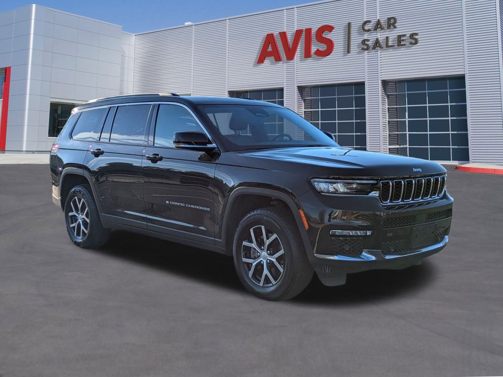 Thumbnail: 2024 Jeep Grand Cherokee L - 3