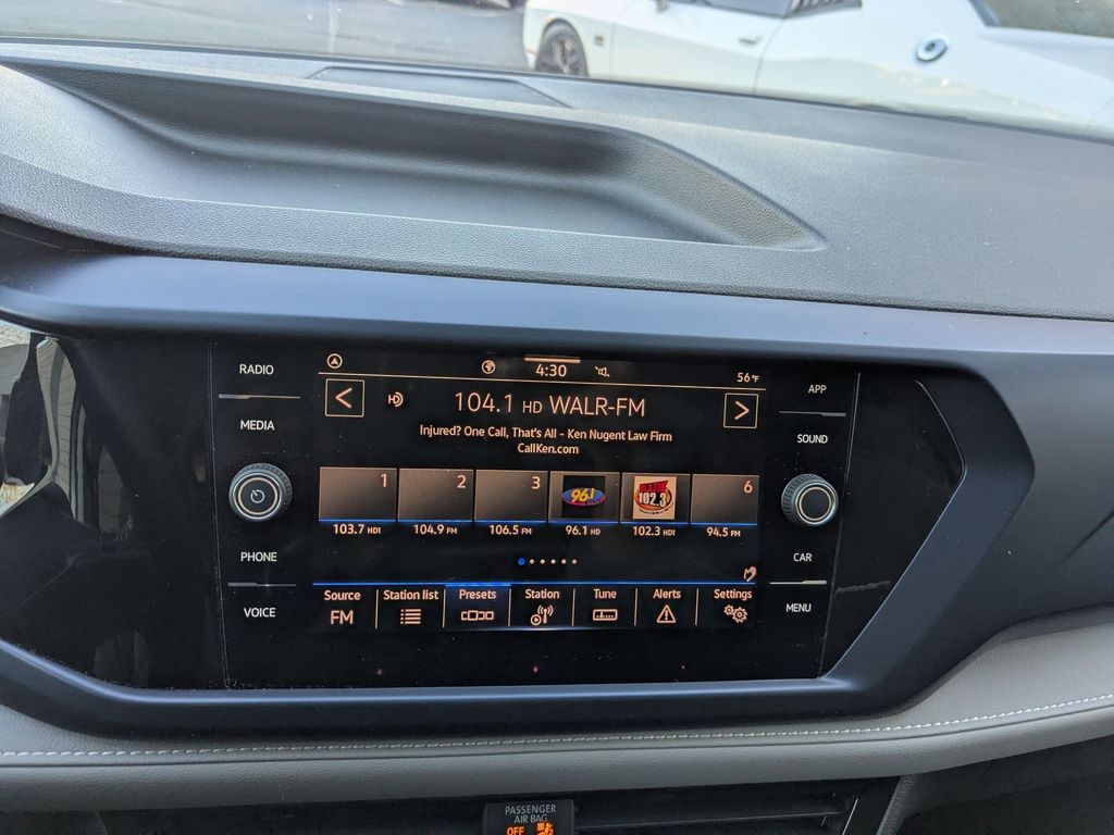 Thumbnail: 2024 Volkswagen Taos - 19