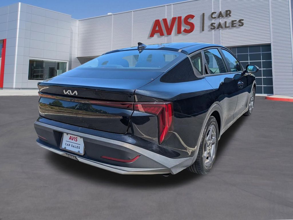 Thumbnail: 2025 Kia K4 - 6