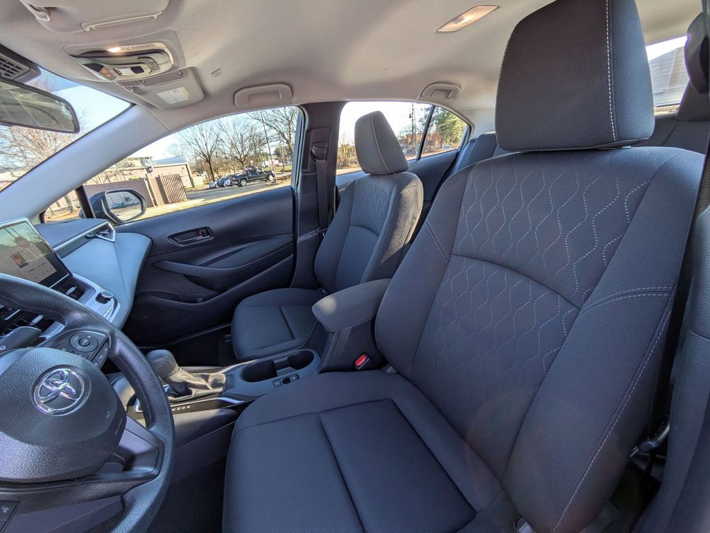 Thumbnail: 2025 Toyota Corolla - 23