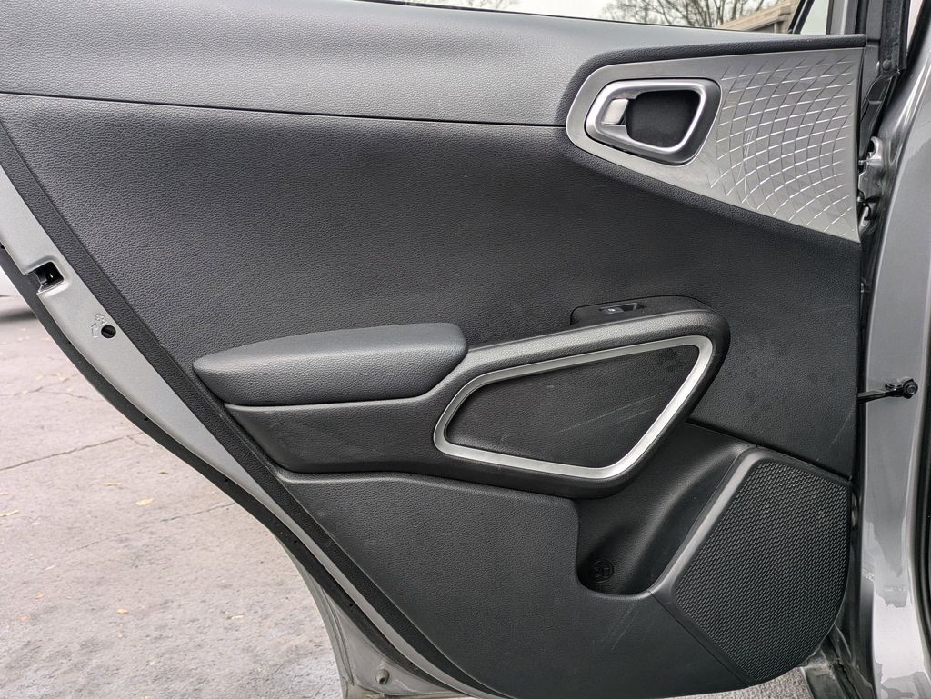 Thumbnail: 2024 Kia Soul - 24