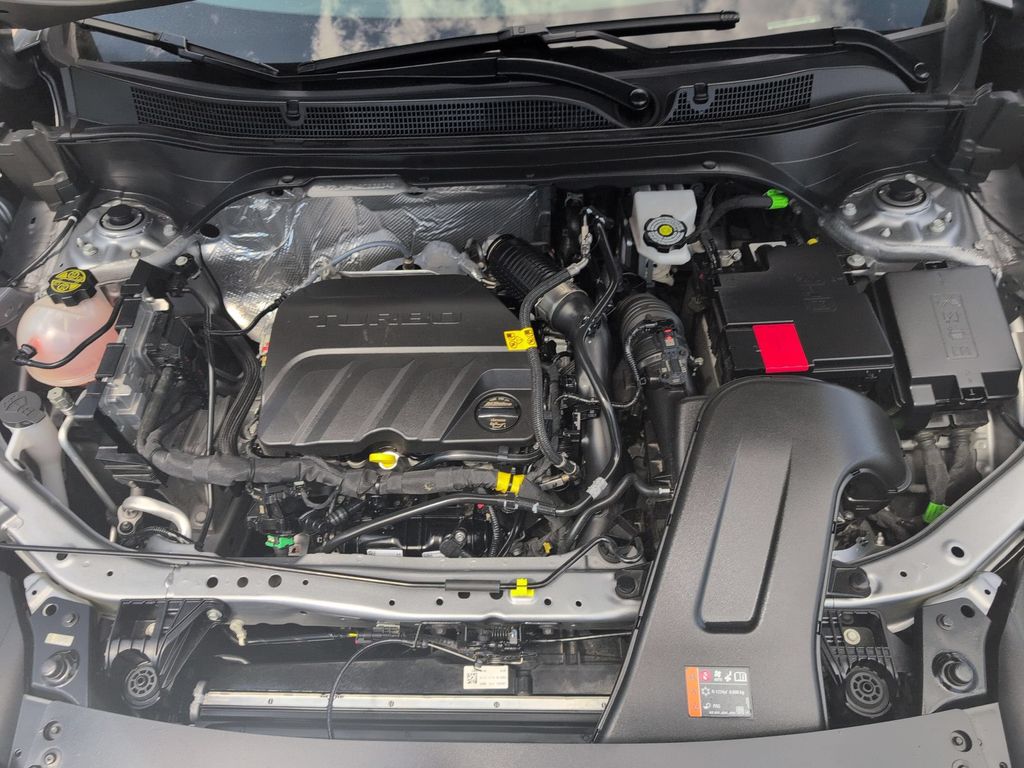 Thumbnail: 2025 Chevrolet Trax - 34