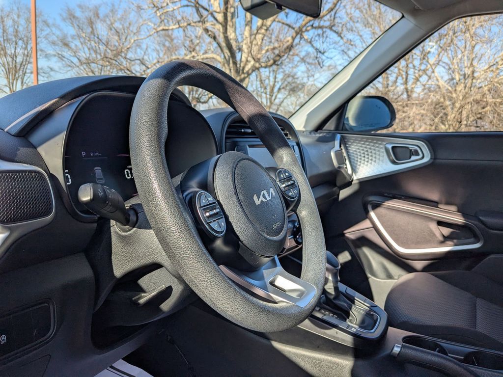 Thumbnail: 2024 Kia Soul - 11