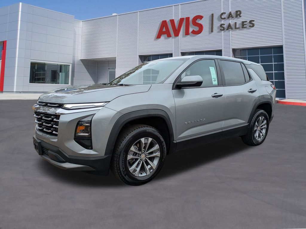 2025 Chevrolet Equinox LT's photo