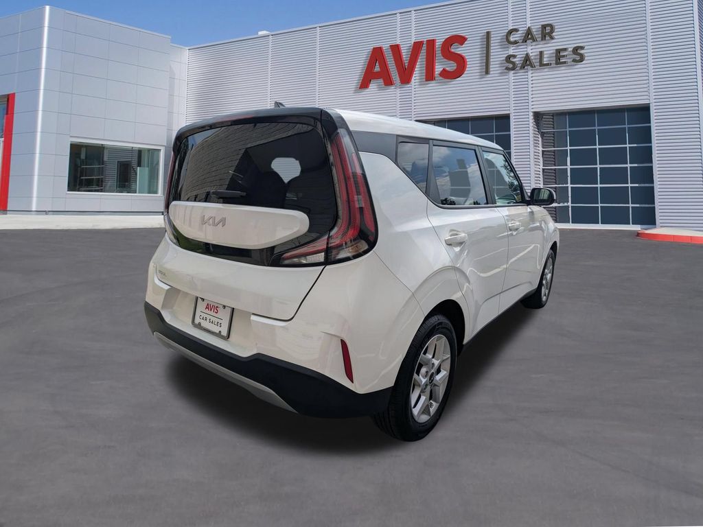 Thumbnail: 2024 Kia Soul - 6