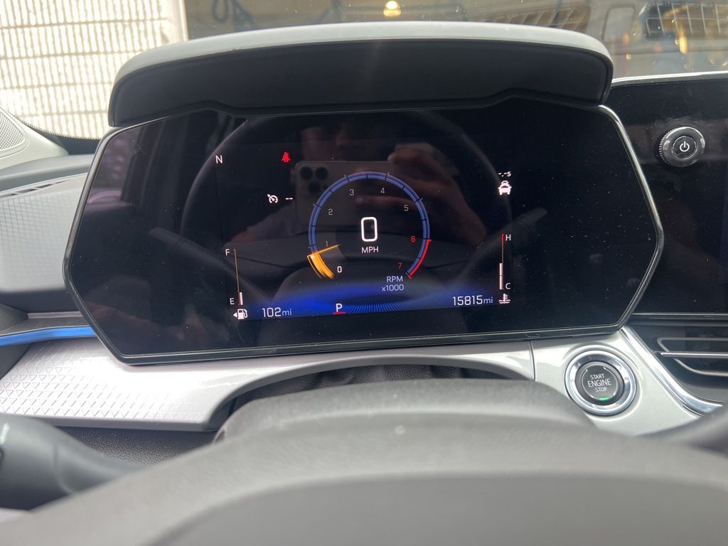 Thumbnail: 2025 Chevrolet Trax - 2