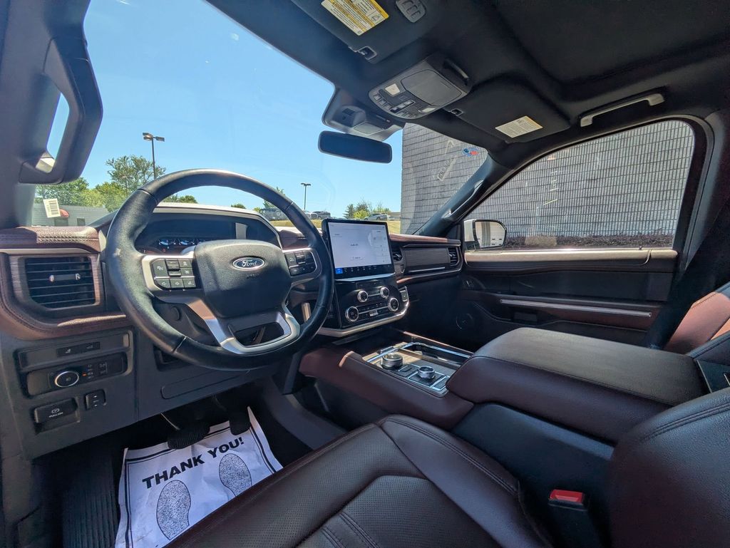 Thumbnail: 2024 Ford Expedition - 15