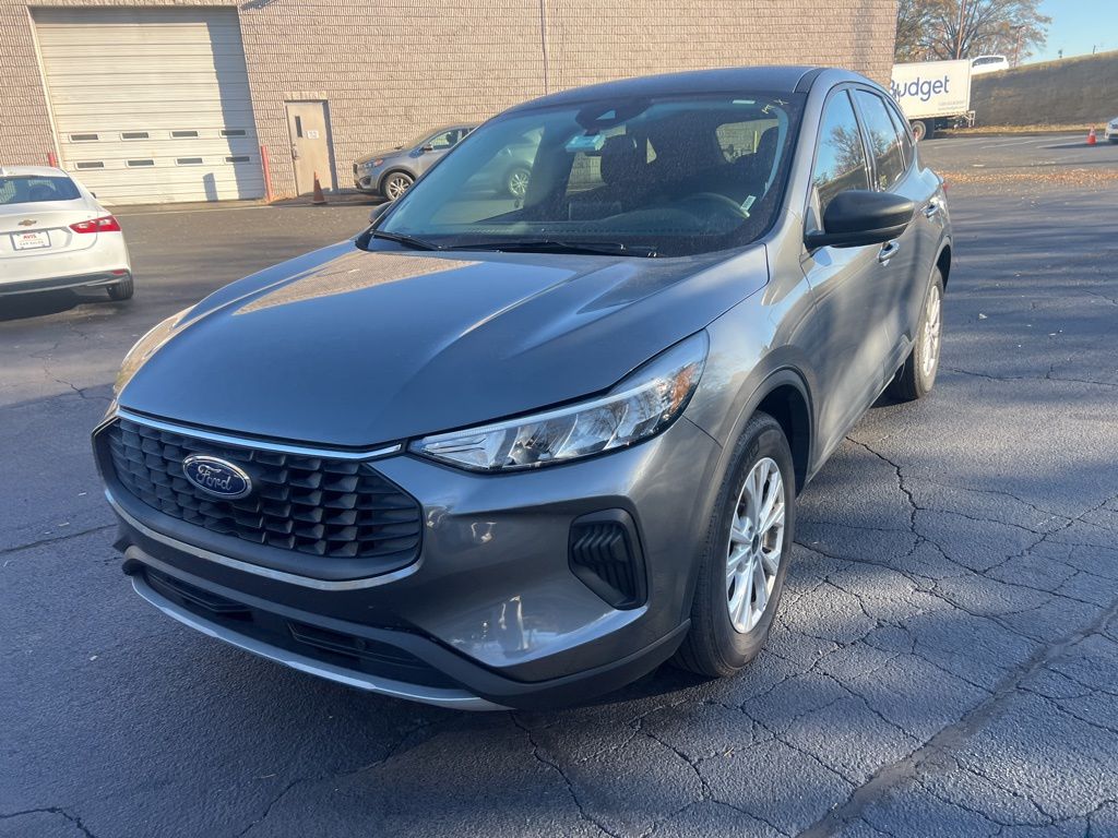 Thumbnail: 2025 Ford Escape - 1
