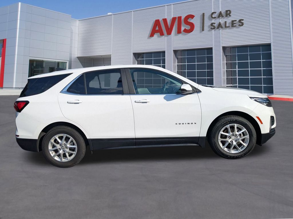 Thumbnail: 2023 Chevrolet Equinox - 5