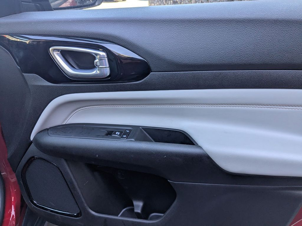 Thumbnail: 2025 Jeep Compass - 33