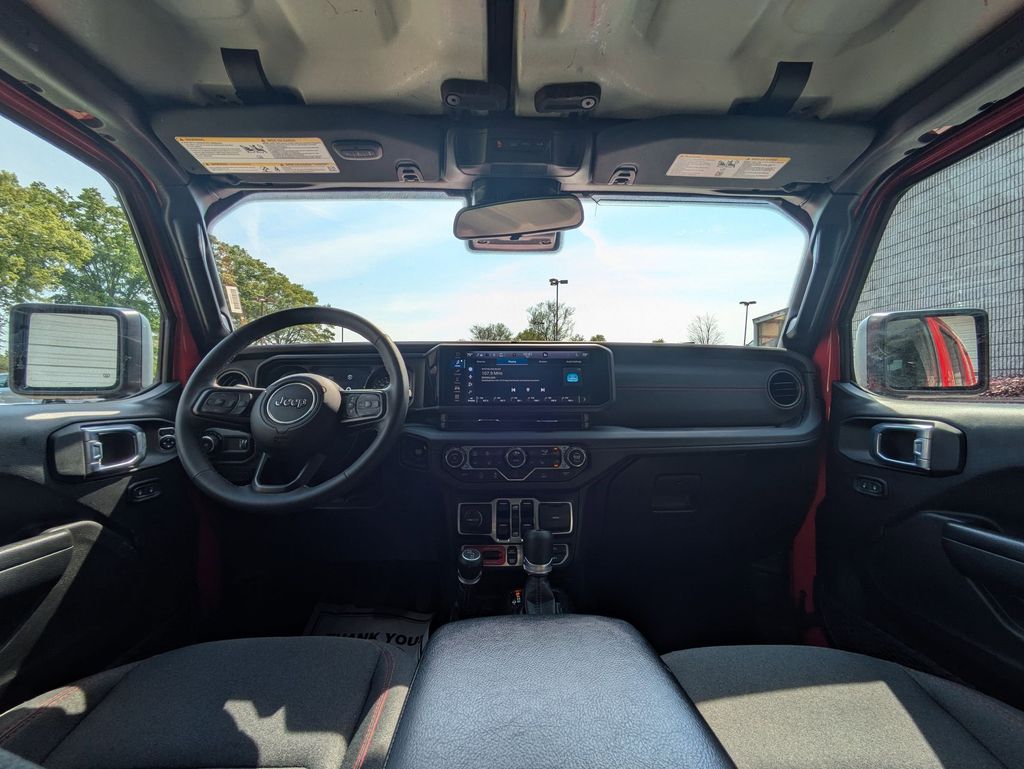 Thumbnail: 2025 Jeep Wrangler - 23