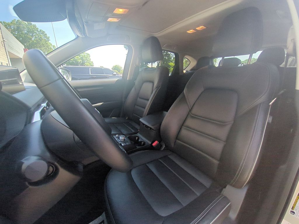 Thumbnail: 2025 Mazda CX-5 - 25