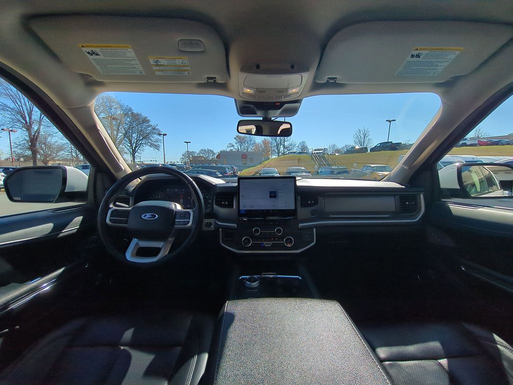 Thumbnail: 2024 Ford Expedition MAX - 26