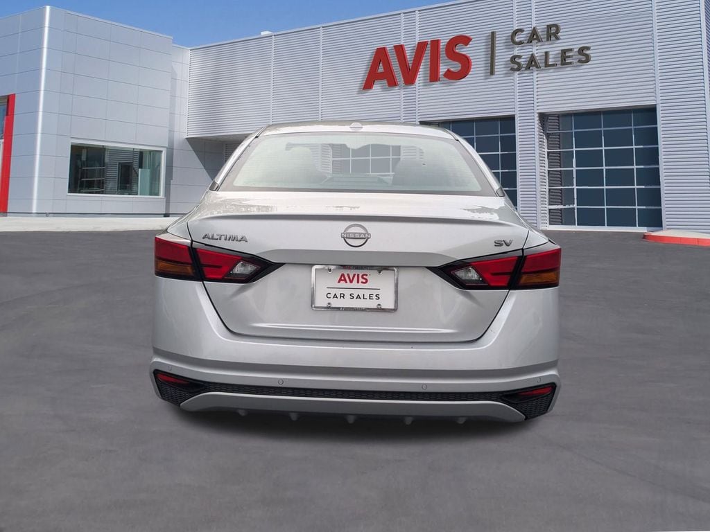 Thumbnail: 2024 Nissan Altima - 7