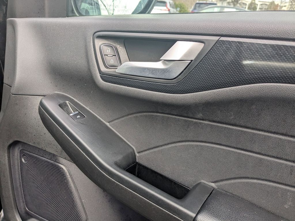 Thumbnail: 2024 Ford Escape - 34