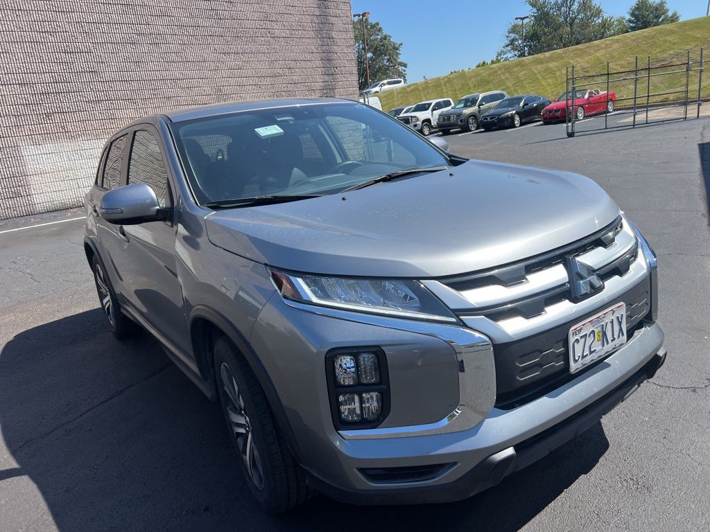 Thumbnail: 2024 Mitsubishi Outlander Sport - 3