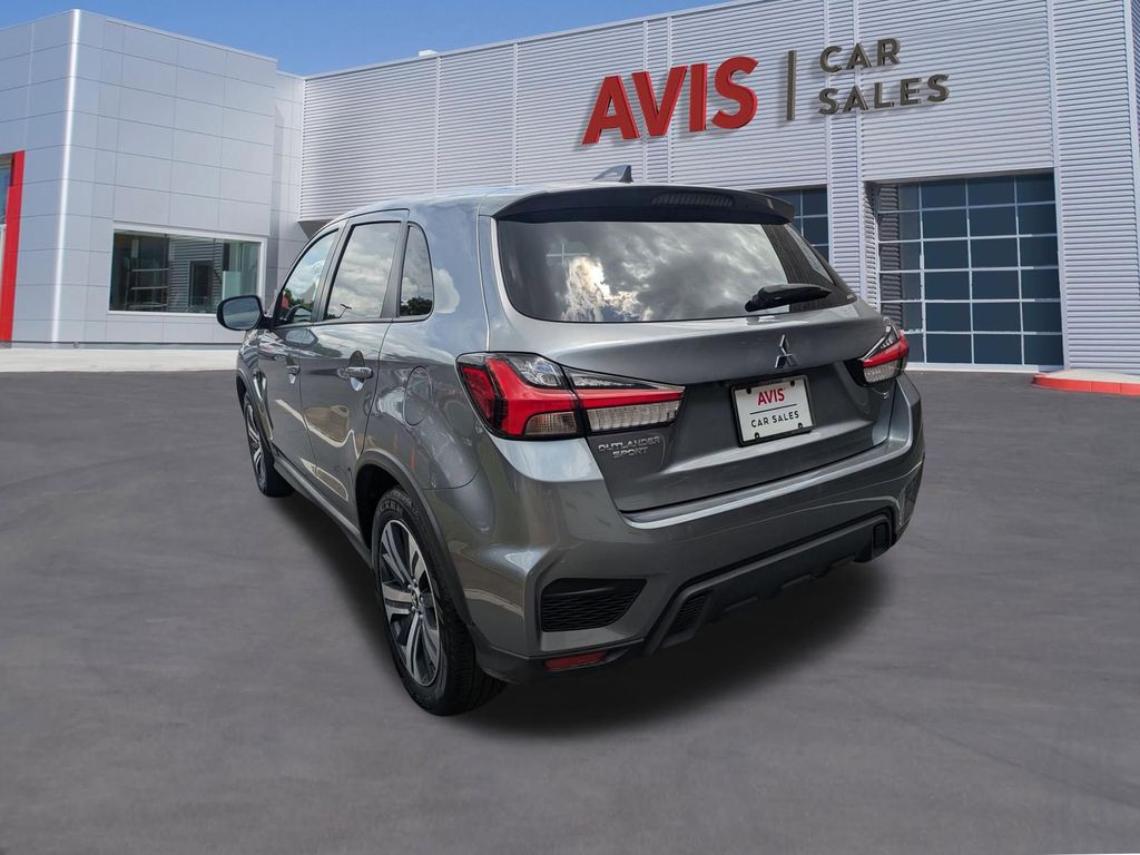 Thumbnail: 2025 Mitsubishi Outlander Sport - 9