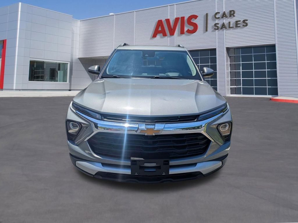 Thumbnail: 2025 Chevrolet TrailBlazer - 2