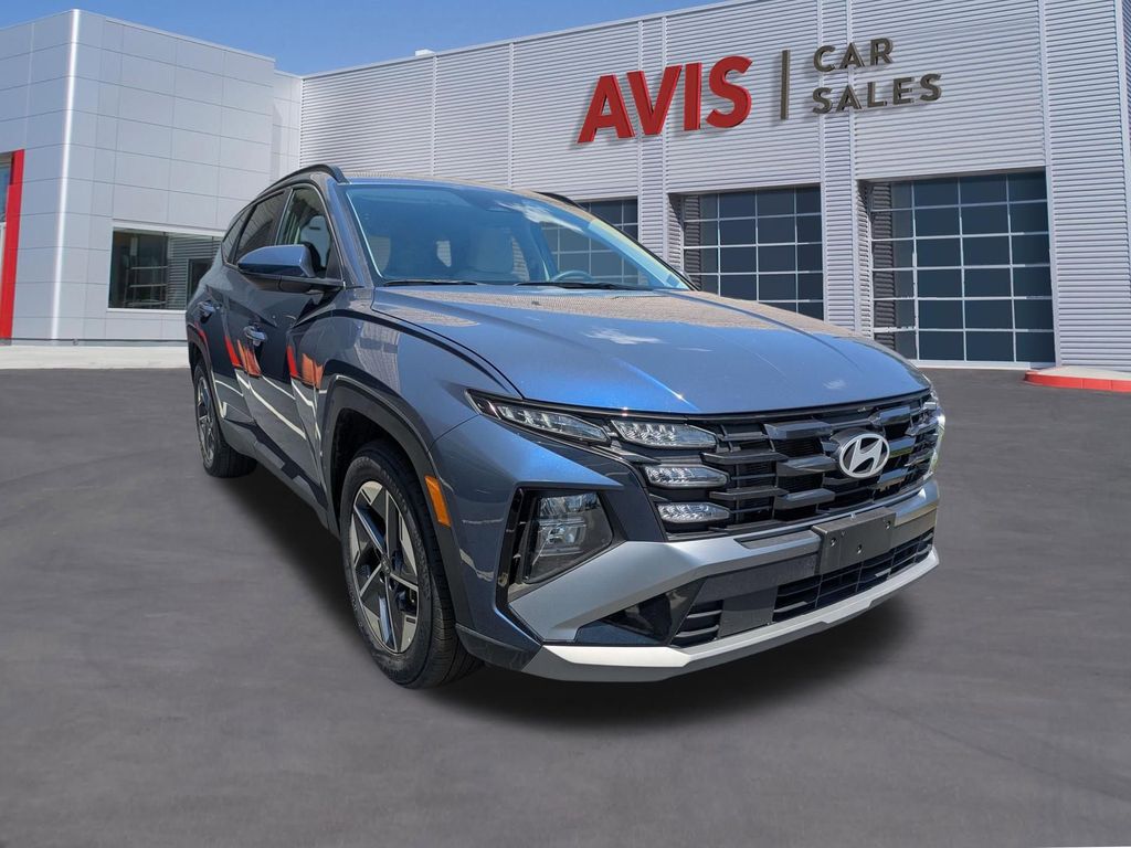 Thumbnail: 2025 Hyundai Tucson - 3