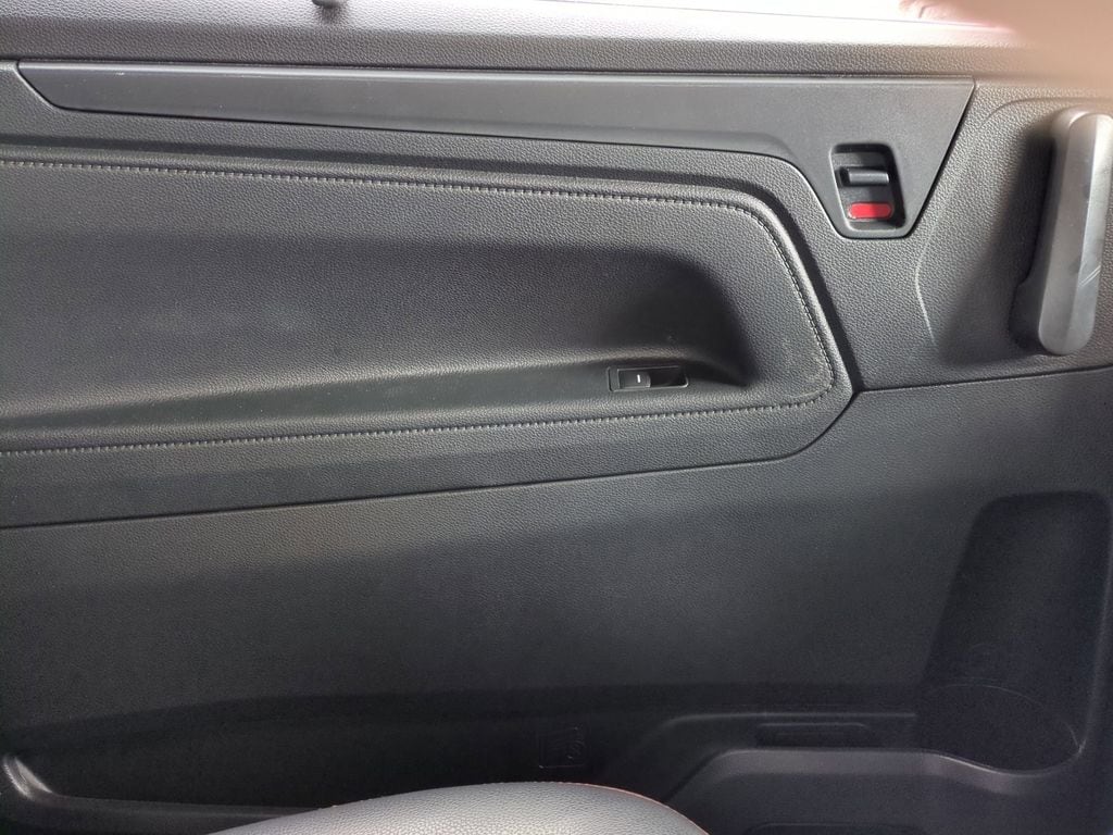 Thumbnail: 2025 Honda Odyssey - 26