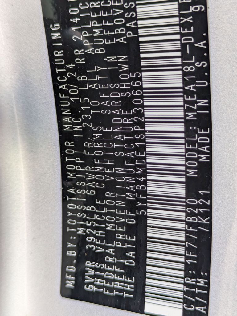 Thumbnail: 2025 Toyota Corolla - 36