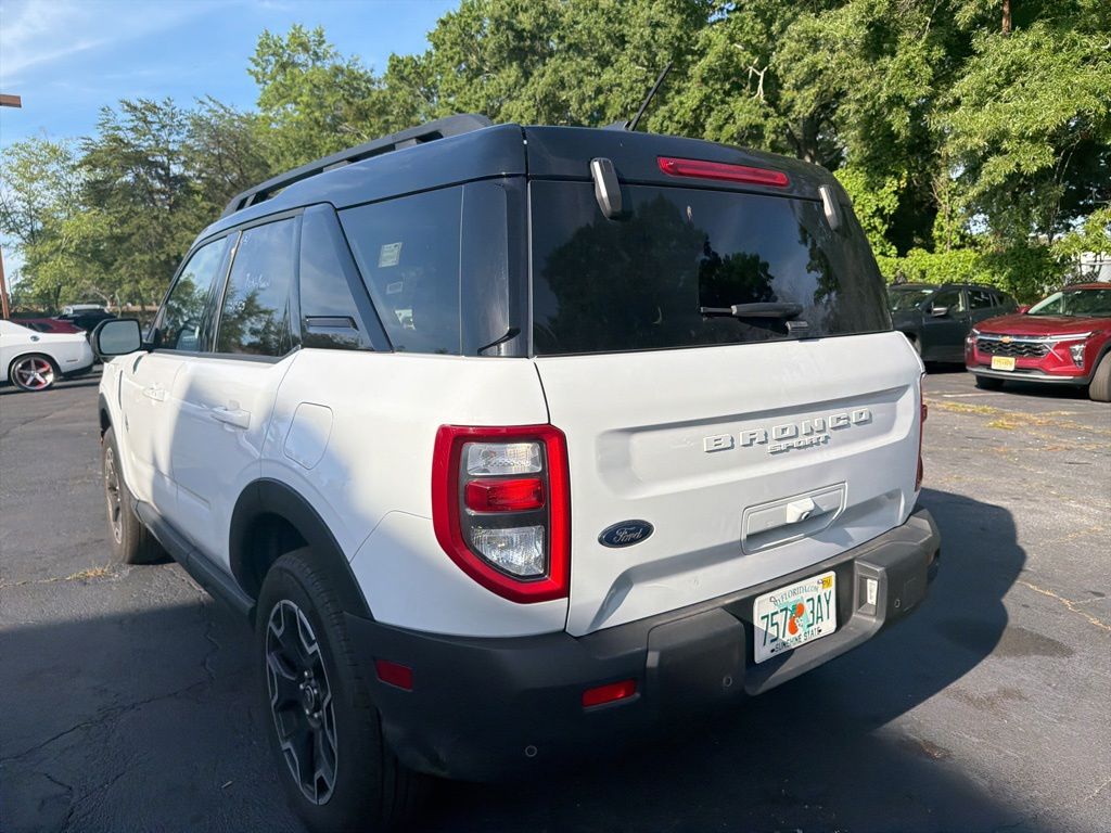 Thumbnail: 2025 Ford Bronco Sport - 8