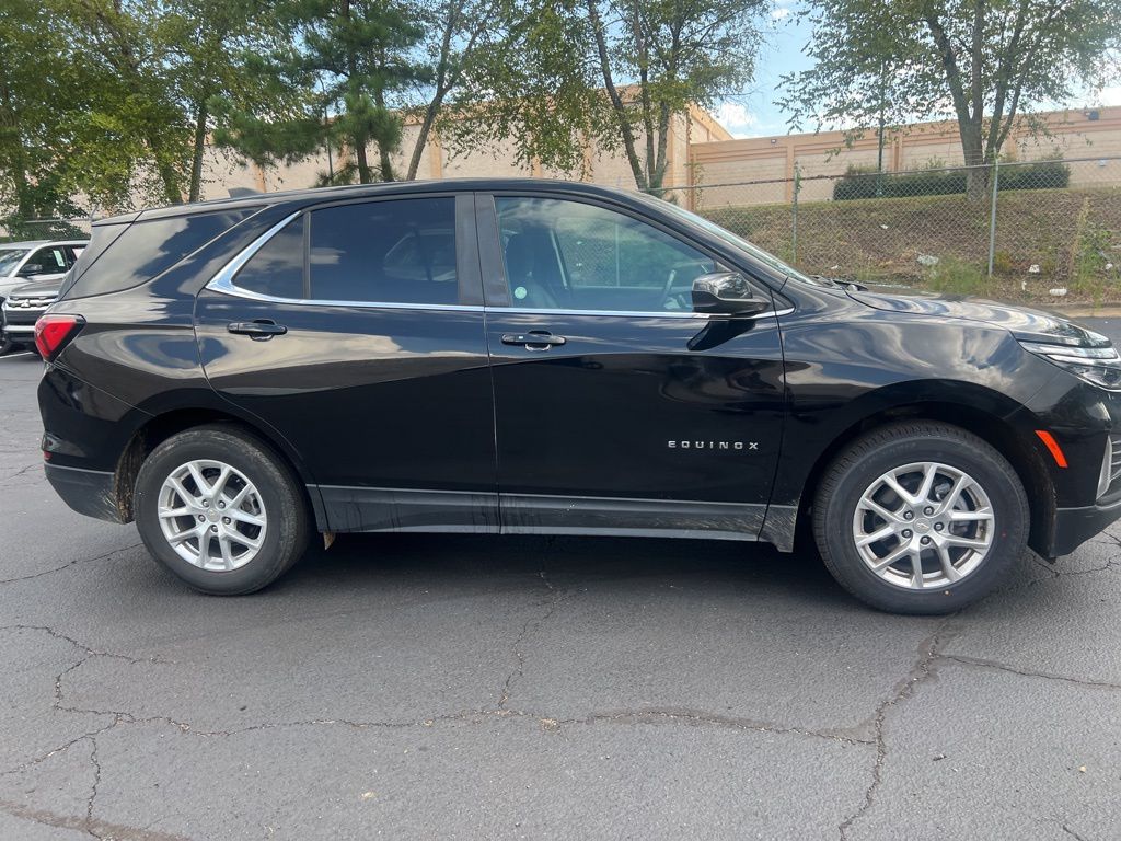 Thumbnail: 2024 Chevrolet Equinox - 8