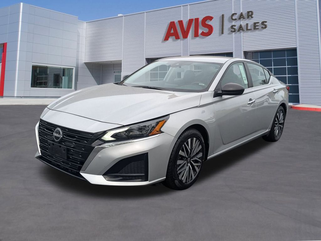 Thumbnail: 2024 Nissan Altima - 1